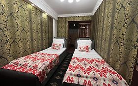Хостел Status House